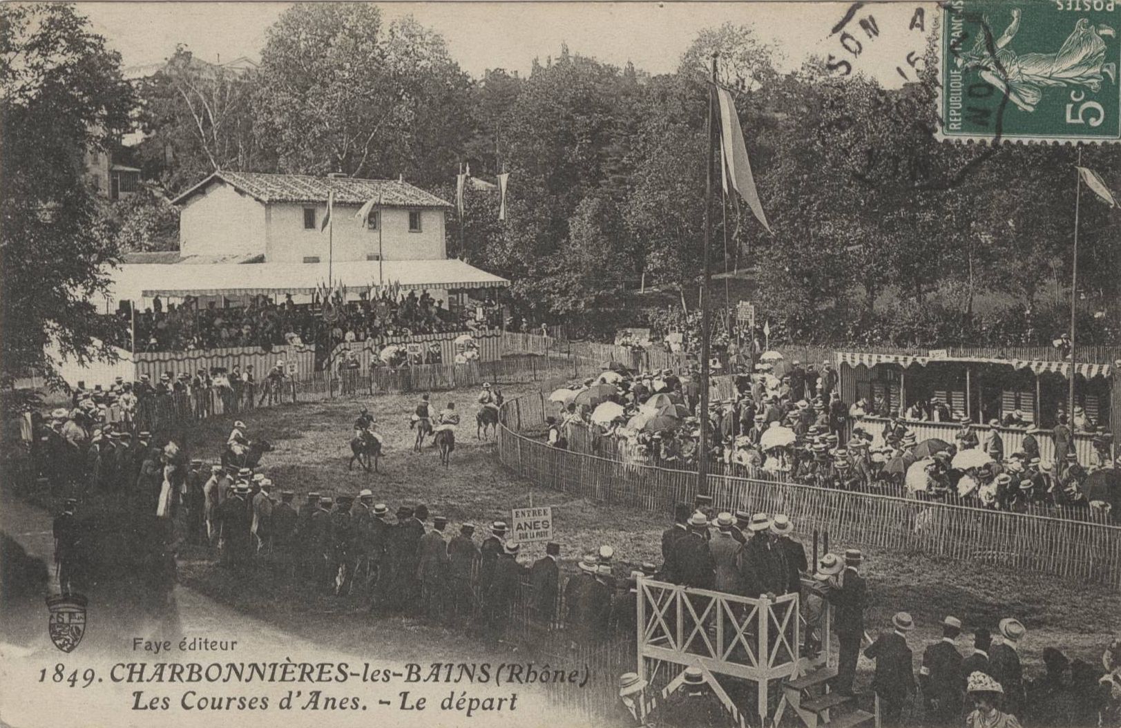 Charbonnières-les-Bains - Les courses d'ânes. Le départ : carte postale NB (vers 1910, cote 4FI_3774)