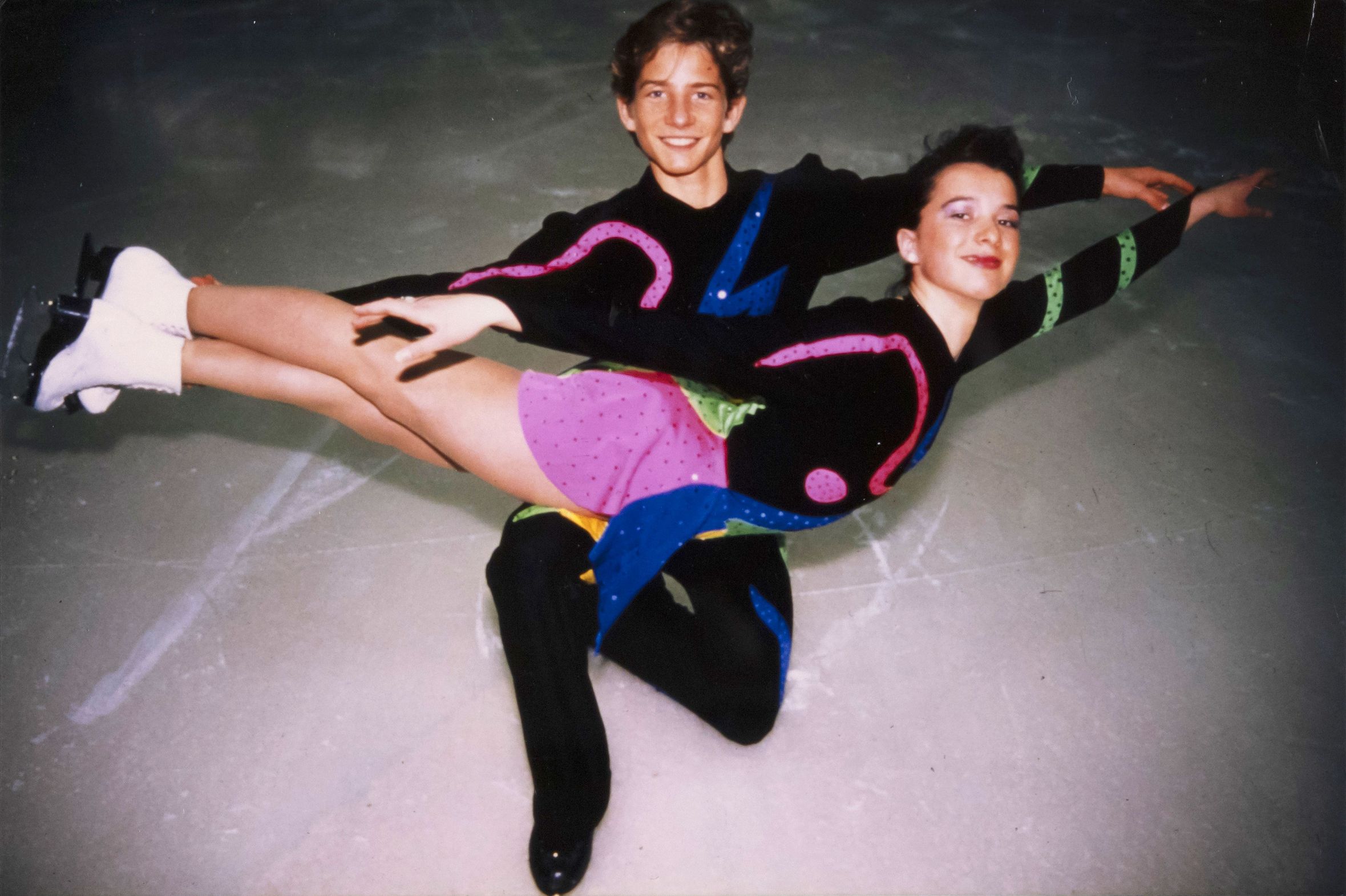 Gwendal Peizerat et Marina Morel lors du trophée Ch. Laure à Grenoble, photographie parue dans "C'est 9 à Lyon" n° 43 mars 1993 : photo. couleur, agence Vandystadt (10/04/1989, cote 1518WP/1968, copie à usage privé)