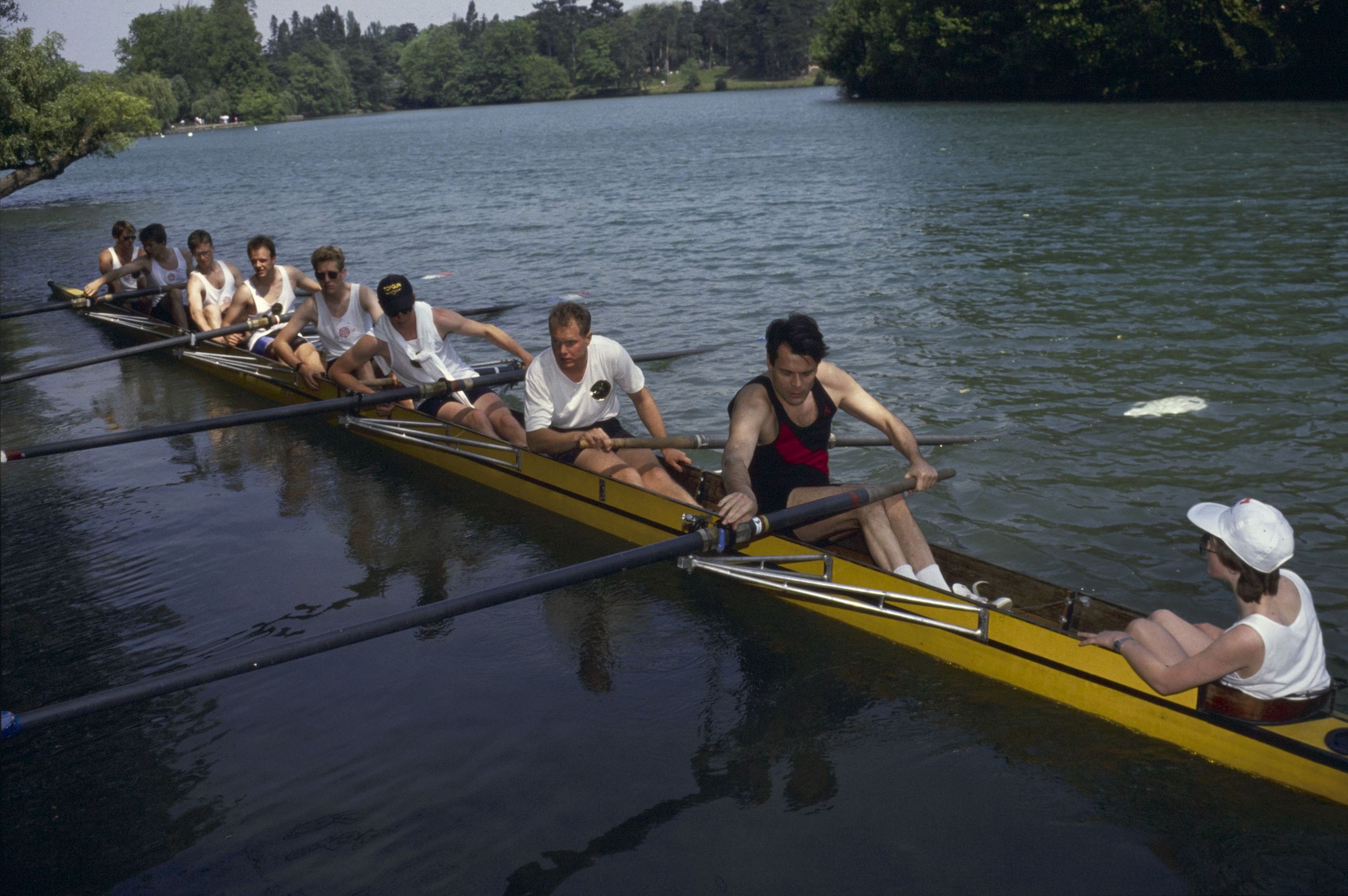 Aviron - Compétition européenne d'aviron "Eurorégates" en présence de Michel Noir : photographie couleur (1989, cote 1518WP/389)