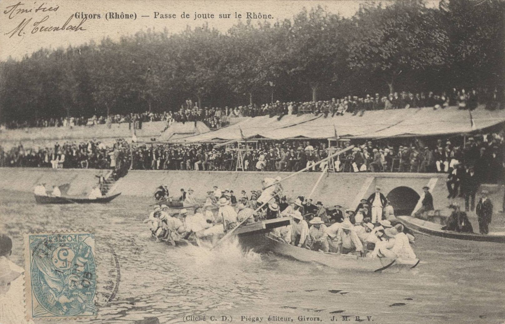 Givors (Rhône) - Passe de joute sur le Rhône : carte postale NB (vers 1905, cote 4FI_3806)