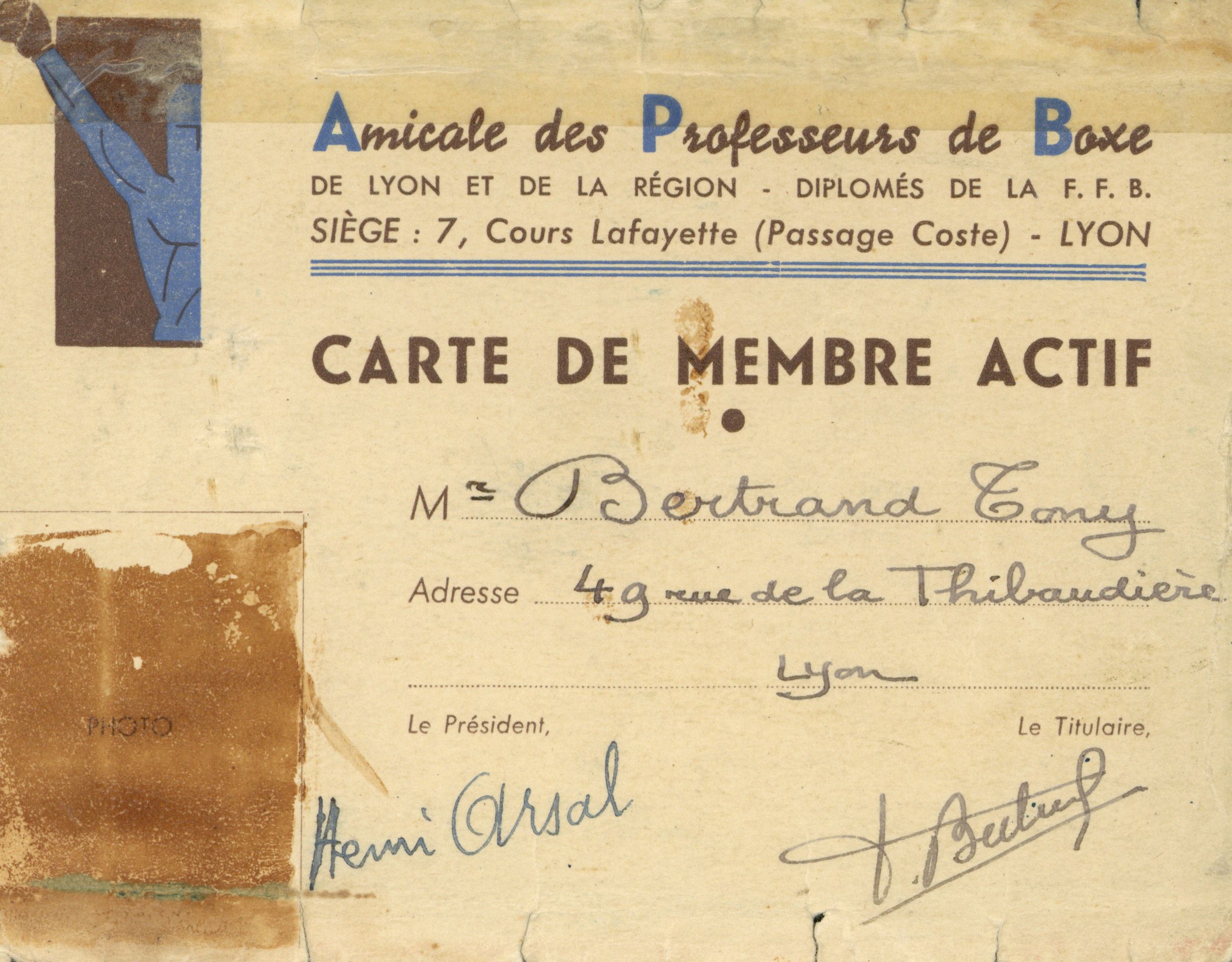 Carte de membre actif de l'Amicale des Professeurs de Boxe de Tony Bertrand : carte de membre ([années 1940], cote 362II/7)