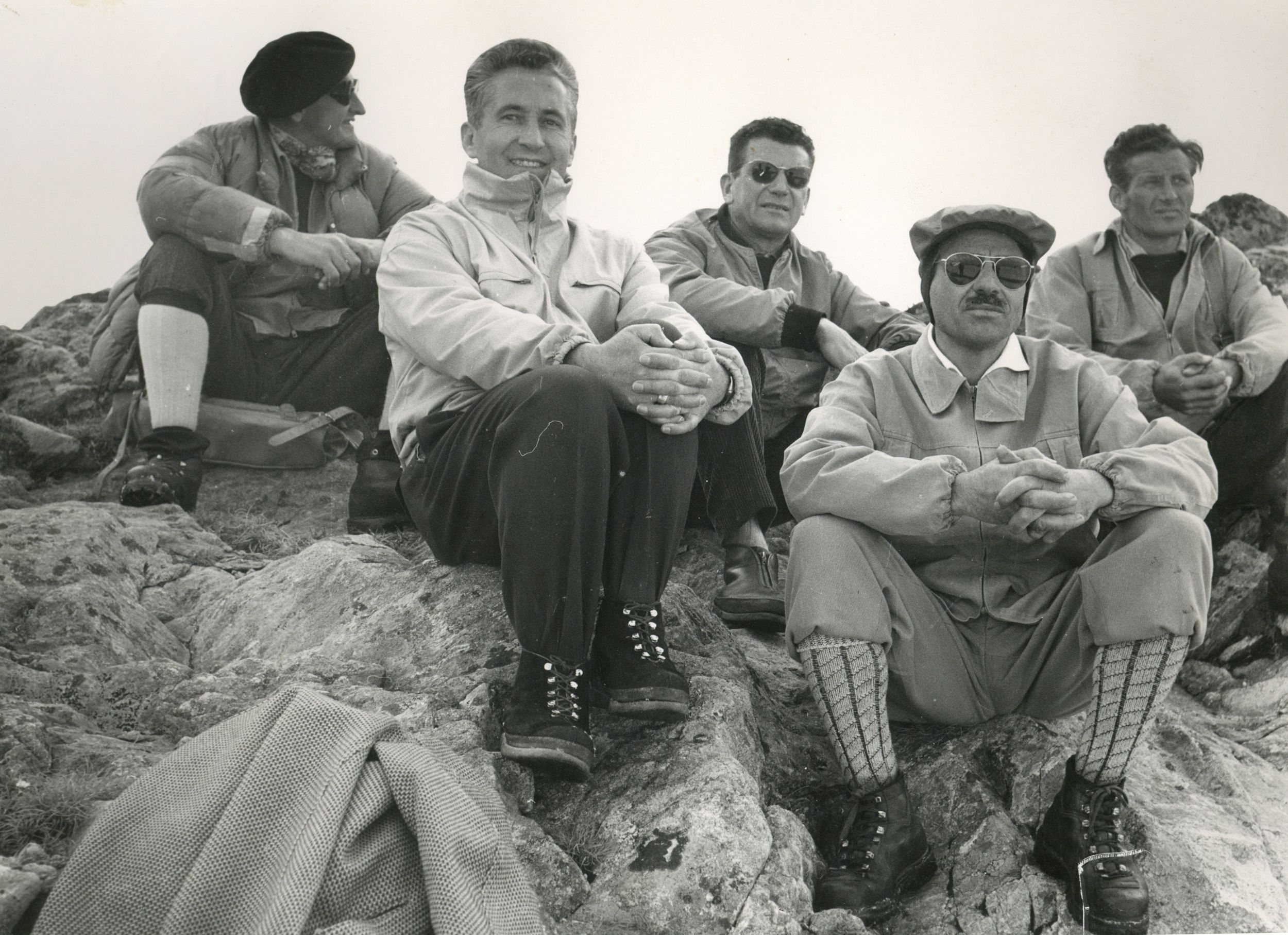 René Novel, Robino, Robert Chavelet et Armand Charlet à Chamonix le Brévent : photographie NB (05/1959, cote 362II/9)